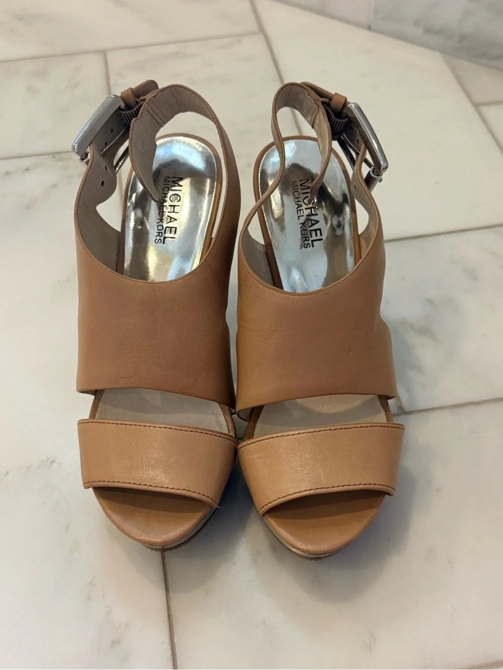 Michael Kors Carla platform Taupe Leather Platform Peeptoe Heels